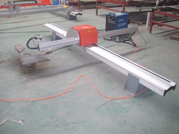 Kina produsent cnc bærbare plasma cutters for kuttet aluminium rustfritt stål / jern / metall