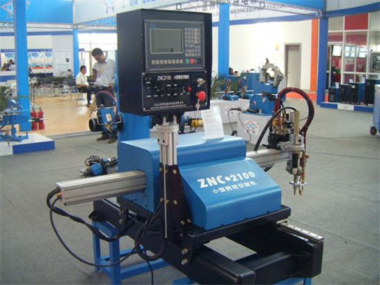 CNC eller ikke og ingeniører tilgjengelig for å betjene maskiner utenlands ettersalgsservice gitt CNC ROUTER