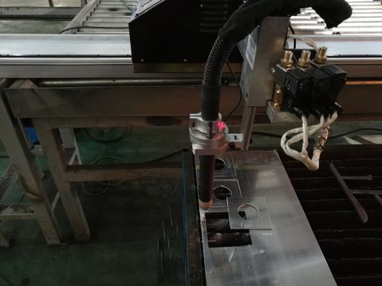 CNC gantry type flamme oxy plasma skjære maskin for skjæring av plate